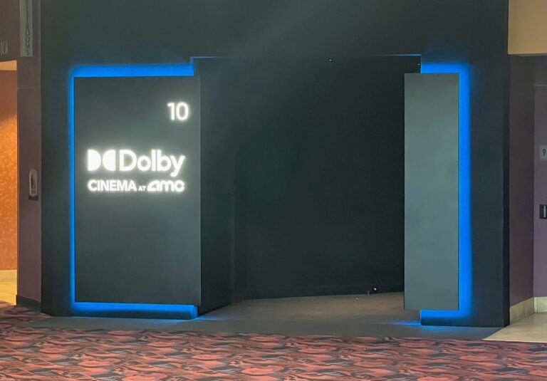 North American cinemas report $2.7bn spent on refurbishment