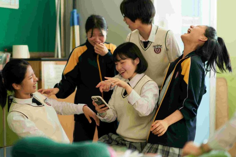 In Japan, The World of Love becomes Ju-in Doesn’t Like Apples